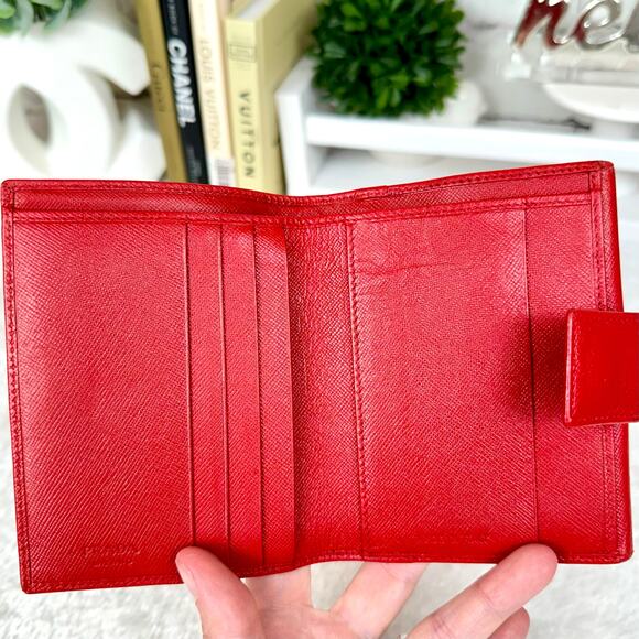 Prada red leather compact wallet NICE Vintage! - Picture 6 of 12